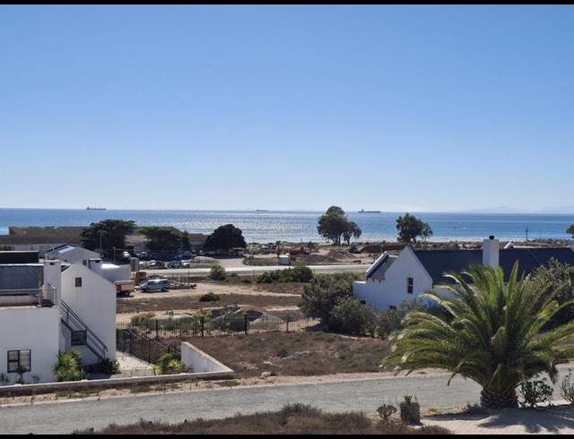 LAND FOR SALE IN DA GAMA BAY